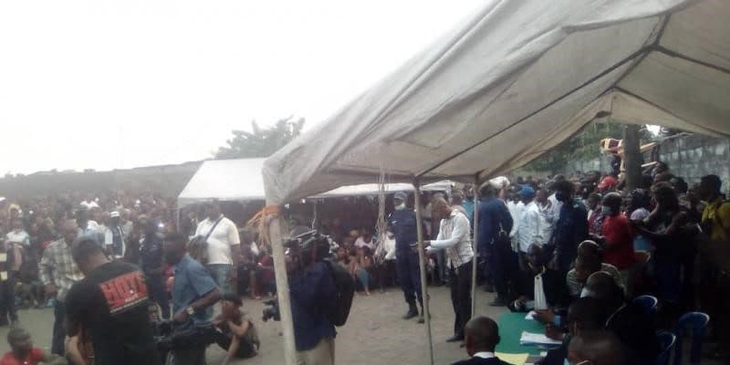 Trial Of 4 Suspected Rapists Attracts Hundreds In Kinshasa