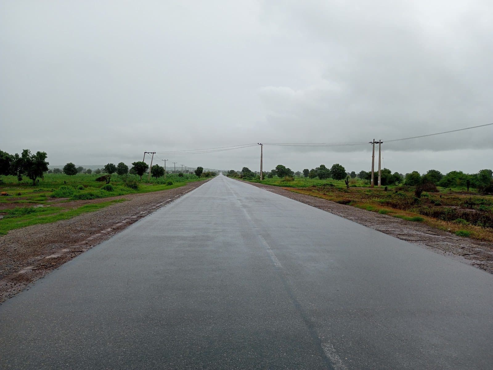The federal highway along Mayanci, Anka - Bukuyum roads in Zamfara, northwest Nigeria. Photo Credit: Abdullahi Abubakar/HumAngle.