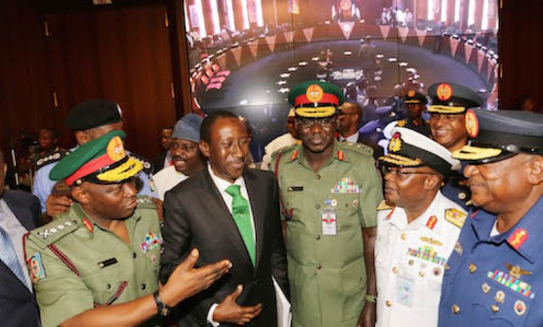 Siding With Lawmakers, 8 In 10 Nigerians Want Service Chiefs Replaced