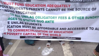 UNILAG students protest the hike in obligatory fees.