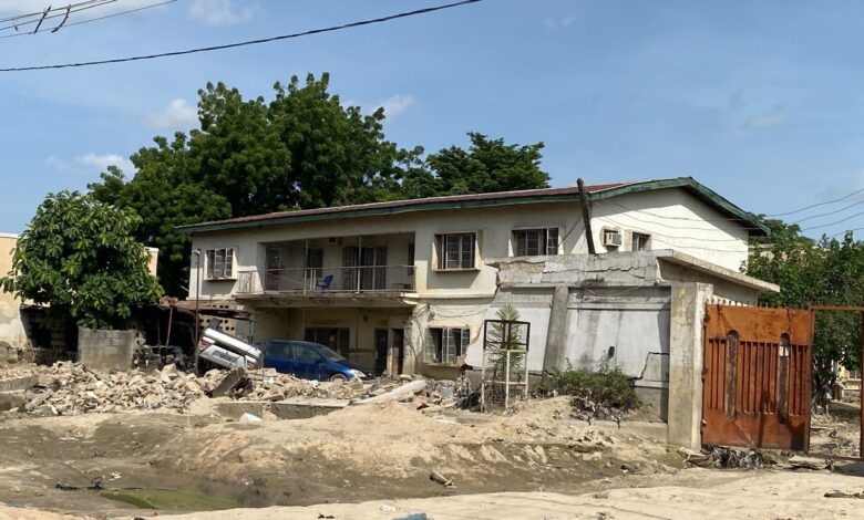 An old and dilapidated house