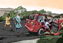 Illustration of an attack on a red car by armed individuals on a rural road, with visible injuries and surrounding vegetation.
